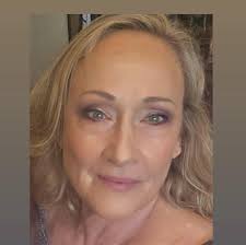 The universality and eternity of the great music! Here's an other amazing  remake of a Vivaldi's work by Laura Lāce. Antonio Vivaldi