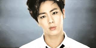 Animated gif shared by ɢᴏʟᴅᴇɴ ɪᴅᴏʟ⁷. Bts Gifs Jin Gifs Wattpad