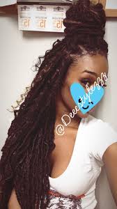 Black And Blonde Crochet Faux Locs Done By Me Locs Individual Locs Around The Perimeter Tiny Tiny Tiny Crochet In The Middle Just A Tiny Bit I G Box Braids Hairstyles Locs Hairstyles Hair Styles