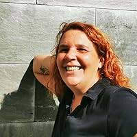 When Darkness Calls (A Holly Wakefield Thriller, #1) by Mark Griffin