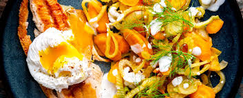 Kuhle Raucherforelle Trifft Cremiges Joghurt Und Knackig Warmes Pfannengemuse Fertig In Einer Halben Stunde Und Eine Wohl Geraucherte Forelle Karotten Fenchel