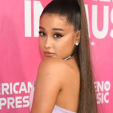 Ariana does things for publicity, not because she believes in them. Ariana Grande Sie Hat Einen Neuen Boyfriend Bunte De