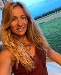 I'm 73 and married to my soul mate for 50 years 👍