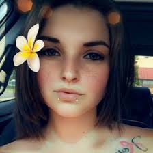 Emilee Brewer (emileebrewer94)