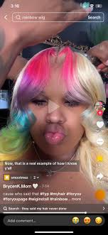 Hairstylist available in Chicago