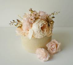 Cake & desserts the best wedding cake flavor combinations wondering what the tastiest wedding cake flavors are? Choosing Real Silk Or Sugar Flowers For Your Cake Cheers And Confetti Blog By Eventective