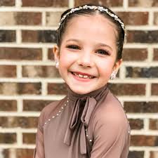 Desiree Bell (@beingthebells) • Instagram photos and videos