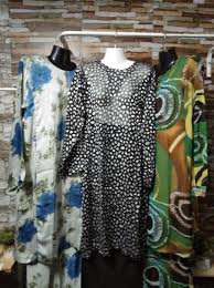 Aa dia kembang camni kain dia lipat batik. Buy Baju Kurung Pahang Preloved Warna Hitam Putih Seetracker Malaysia