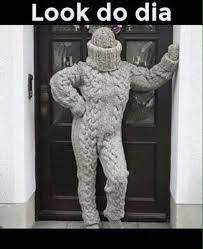 Bom Dia Quase Sai De Casa Assim Hoje Aqui No Hospital Esta Congelante Bomdia Frio Inverno Feriado Humor Frases De Frio Engracadas Memes Engracados