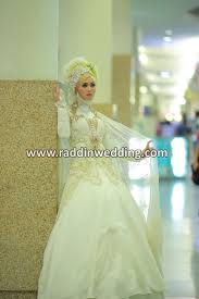 Paket sanggar rias pengantin adat jawa, muslimah, dan modern. Gaun Pengantin Muslimah Murah Di Surabaya Raddin Wedding Rias Sewa Baju Pengantin Surabaya Diary Hijaber