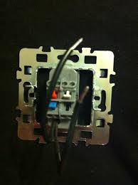 Pose Interrupteur A Voyant Temoin Lumineux Lexman Communaute Leroy Merlin