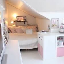 Explore these teen bedroom ideas for chic the perfect teen bedroom considers all of the versatile ways teens use their space: 21 Attic Bedroom Ideas For Teens Attic Bedroom Loft Room Bedroom Loft