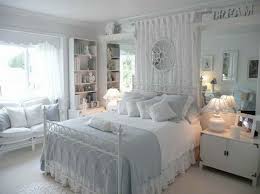 Sophisticated Country Bedroom Sophisticated Teenage Girl Bedroom Ideas With Fine Material Chic Bedroom Country Bedroom Traditional Bedroom