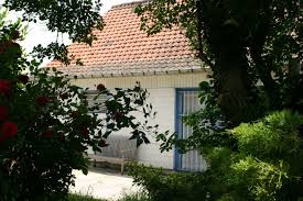 Airbnb Amiens Maison A Proximite Des Hortillonnages De St Leu En 2020 Maison Airbnb Amiens