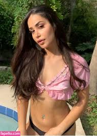 Al Areebi Nude Leaked OnlyFans Photo 4 - Fapello