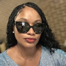 Tammy Ruff's Instagram, Twitter & Facebook