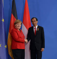 Negara berkembang umumnya melakukan kegiatan ekonomi terutama bidang apa? Kedutaan Besar Republik Indonesia Di Berlin Republik Federal Jerman