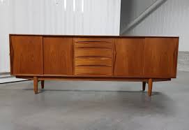 Vintage teak schale / danish design / midcentury / teakholz mit griff und loch. Teak Sideboard By Dyrlund 1960s 127998