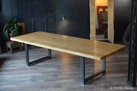 Très grande table design en métal blanc avec plateau en chêne massif. Table A Manger En Bois Et Metal Noir 12 Personnes Phaenna