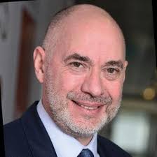 Titre de la présentation sur deux lignes [Arial bold 35 pt]