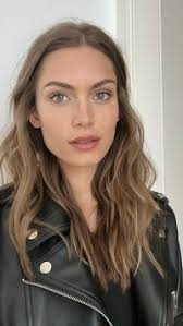 Lauren Bella (lgbella)