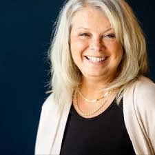 Paula Albright's Instagram, Twitter & Facebook