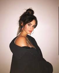Camila cabello came under fire for racists posts on her old tumblr page and issued an apology via instagram stories. Camila Cabello Etiquetame Moonxcamren Insta Si Usas Welcome To Blog Instagram Foto Ideen Foto Ideen Instagram Portrat Ideen