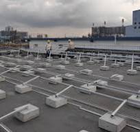 Wie Beton Die Montage Von Solarmodulen Unterstützt: Solides ...