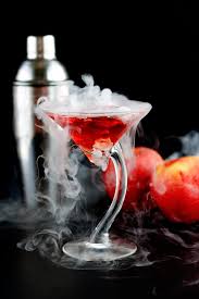 Combine vodka, schnapps, and calvados in a cocktail shaker. Washington Appletini Jennifer Meyering