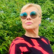 François Pitarch is a former bodybuilder from France. He is known for  winning a bronze medal in the 1996 World Amateur Bodybuilding Championships.