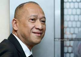 On thursday, 15 march, the official facebook page for johor southern tigers posted an update regarding an audience dato' seri mohamed nazri bin abdul aziz, minister of tourism and culture, was granted by both the sultan of johor and crown prince of johor. Party Hopping In M Sia What Are The Chances Of Reforms Going Through Ah