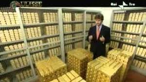 Fino a questo punto abbiamo taciuto di un altro fattore importante da tenere in considerazione quando si decide di comprare oro in banca, ovvero quello della scelta fra monete d'oro e lingotti. Oro Della Banca D Italia Youtube