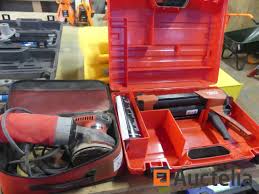 Claim your free milwaukee decal by joining heavy duty news™, the trusted source of new milwaukee solutions, events, contests and more. Hilti Chemical Sealing Gun Milwaukee Vibrating Cylindrical Belt Sander