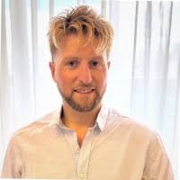 200+ perfiles de «Moreschi»