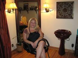 If you're black finding someone who knows what to do with your hair in china can be a bit of a nightmare. Elizabeth Adams About Me Home Salon Small Salon Beauty Room