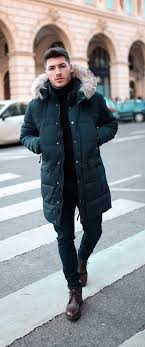 Black Jeans And Brown Boots Men Fall Combo Inspiration With A Black Parka Jacket Black Turtleneck Black Jeans Brown Leather Chukka Boots Liviuch Fallfashion Muzhskoj Stil Puhoviki Stil