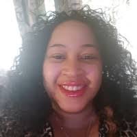 Naomi Roper's Instagram, Twitter & Facebook