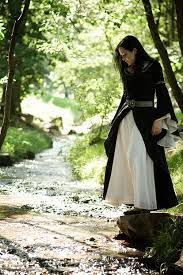 cool clothes favourites by aelthwyn on deviantart medieval fashion fantasy dress fantasy fashion