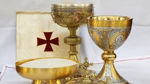 Saat puncak perayaan, pada waktu dsa dalam liturgi ekaristi hari ini, tidak ada bunyi logam lagi. Jadwal Misa Online Perayaan Ekaristi Kamis Putih