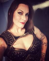 Floor Jansen Floor Jansen Official Instagram Photos And Videos Female Guitarist Metal Girl Singer