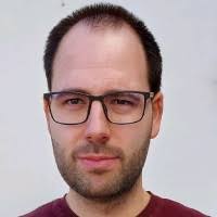 100+ perfiles de «Valcarcel»