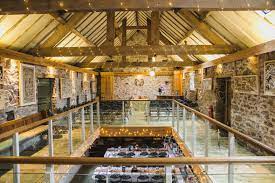 The lion hotel in belper is a fully licensed wedding venue, equipped with a choice of two suites for the solemnisation of marriage and civil partnerships. Wedding Venues Derbyshire The Peak District Top Recommendations Tierney Photography