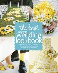 Paired with your stunning dress and when autumn kelly tied the knot in 2008 with peter phillips, grandson of queen elizabeth ii, she opted to carry a stunning cascading bouquet similar to. The Knot Ultimate Wedding Lookbook More Than 1 000 Cakes Centerpieces Bouquets Dresses Decorations And Ideas For The Perfect Day Amazon De Roney Carley Editors Of The Knot Fremdsprachige Bucher