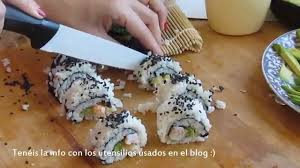Ingredientes (para 2 rolls y 6 que estás comprando pescado para sushi, te sabrá aconsejar; Quieres Hacer Sushi En Casa Te Enseno Como Youtube