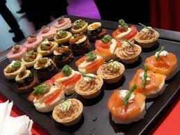 Heavy periods are common, but they can have a big effect on a woman's everyday life. Canape Wikipedia