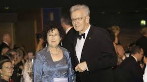 Das paar hat drei kinder. Will Meiner Frau Beistehen Kretschmann Tritt Im Wahlkampf Kurzer Politik Nordbayern De