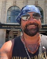 Elijah Tindall's Instagram, Twitter & Facebook