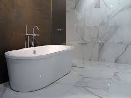 Ist eine blitzschutzanlage installiert, so muss eine verbindung vom. Elektroinstallation In Raumen Mit Badewanne Oder Dusche Elektro Elektroinstallation In Gebauden Baunetz Wissen