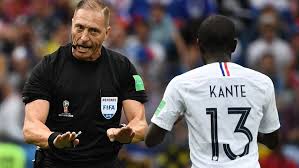Néstor pitana ya dirigió a croacia en el partido de octavos de final frente a dinamarca. Que Dos Records Consiguio El Arbitro Argentino Nestor Pitana En Un Partido De Rusia 2018 Marketing Registrado La Comunidad Del Marketing Deportivo