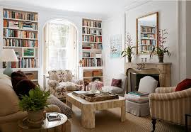 The only reason why traditional living rooms are still common to this day is because of the comfort and calmness it provides. 15 Traditional Living Rooms For Inspiration